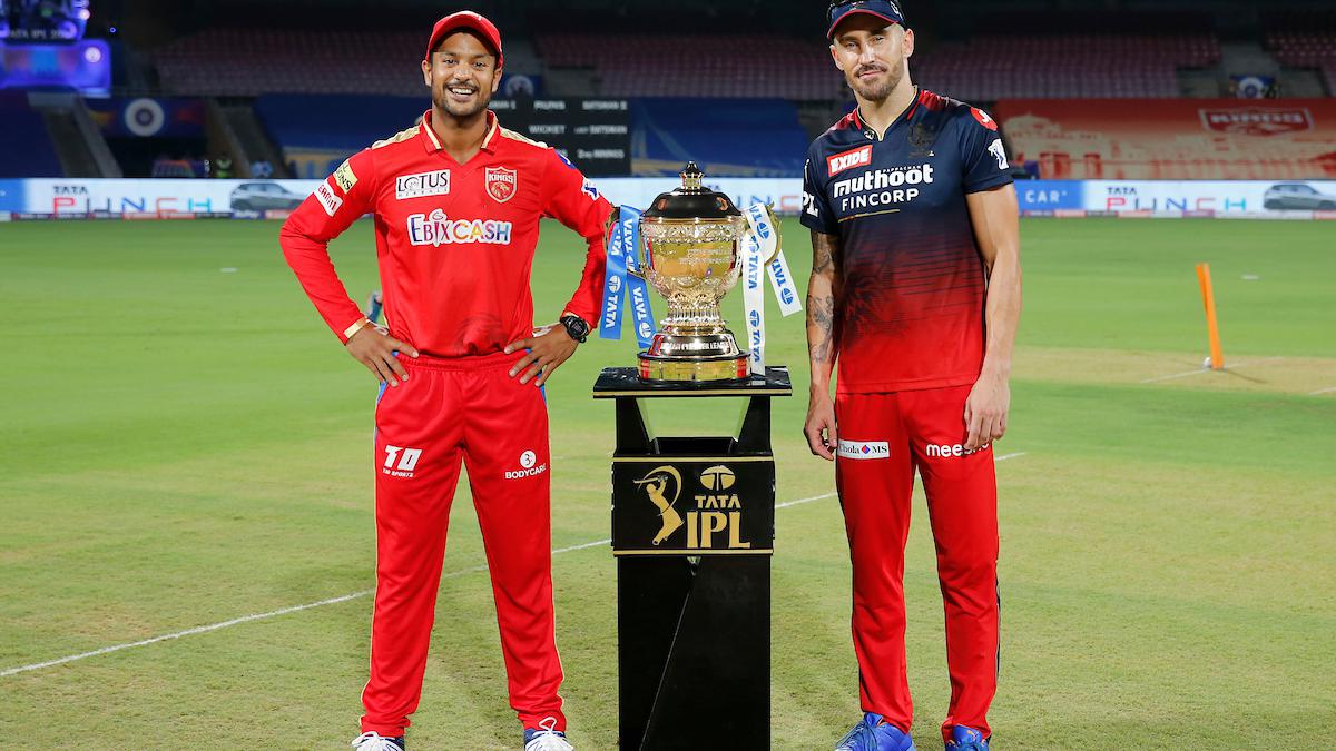 RCB vs PBKS, IPL LIVE Score: Royal Challengers Bangalore looks to keep the momentum going as Playoff race heats up