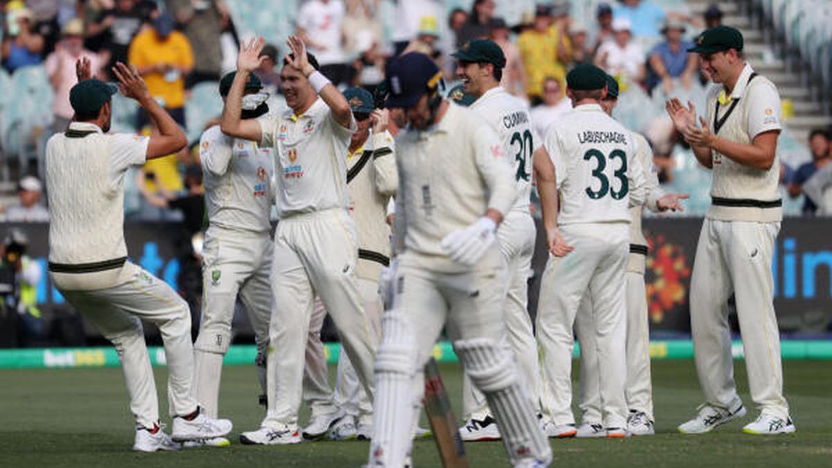 Sports News: Ashes 2021, 3rd Test: England 31/4, trails by 51 runs at stumps on day 2