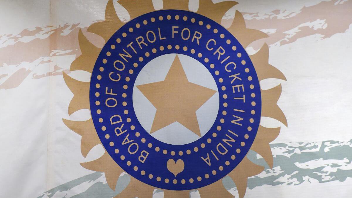 #SportsNews: IPL 2022 set to begin on March 27, franchises, BCCI hope to conduct the tournament in India