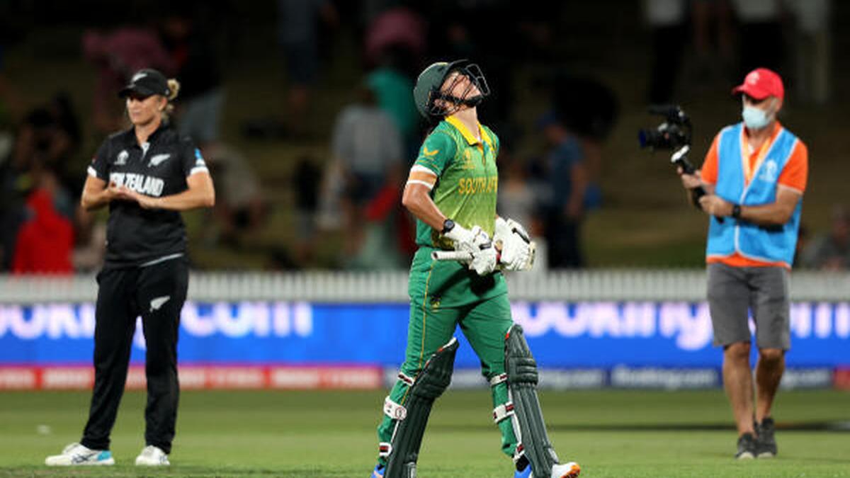 #SportsNews: South Africa edges NZ to stay unbeaten at Women’s World Cup