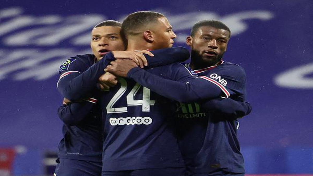 PSG grabs late 1-1 draw at Lyon