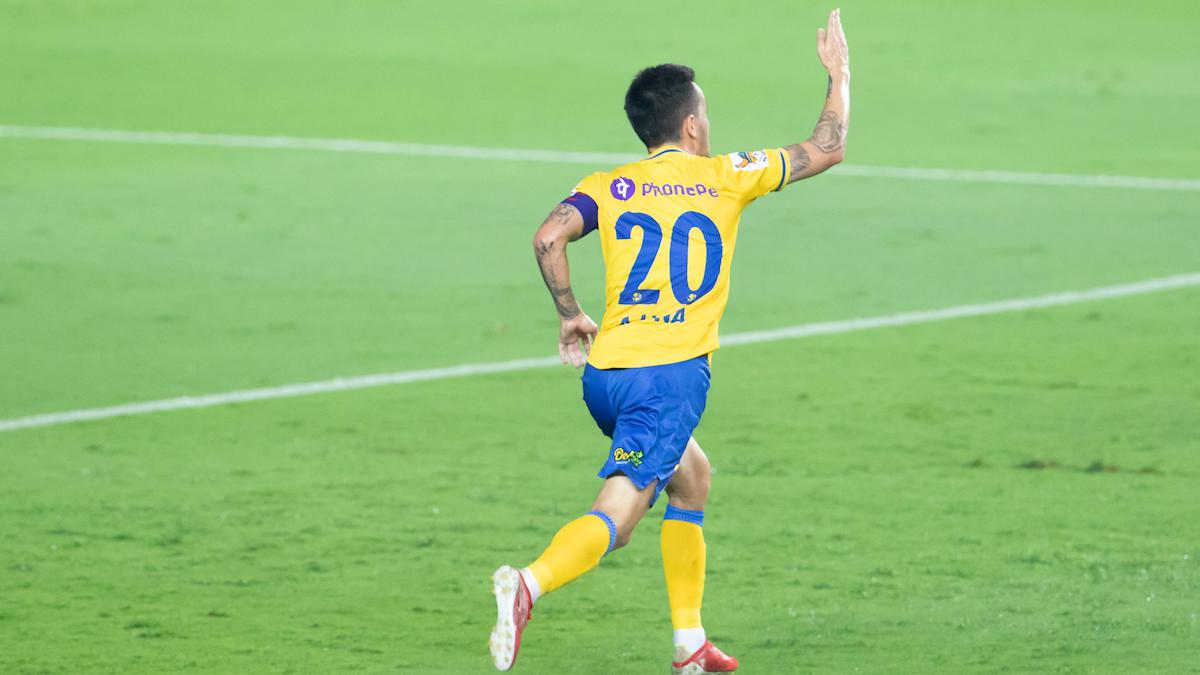 #SportsNews: ISL 2021-22 semifinal SF3 Kerala Blasters 1-1 Jamshedpur FC Highlights: KBFC enters ISL finals for the third time