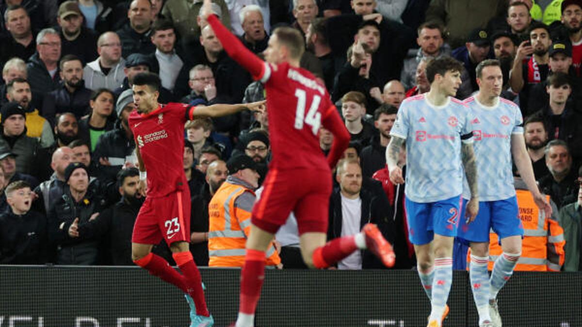 #SportsNews: Liverpool vs Manchester United LIVE: Second Half begins; LIV 2-0 MUN, Premier League updates