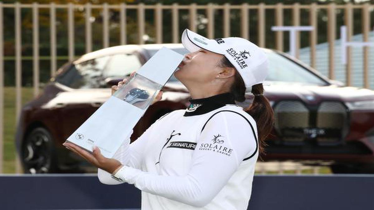 Ko Jin-young edges Lim in playoff to win BMW Ladies Championship