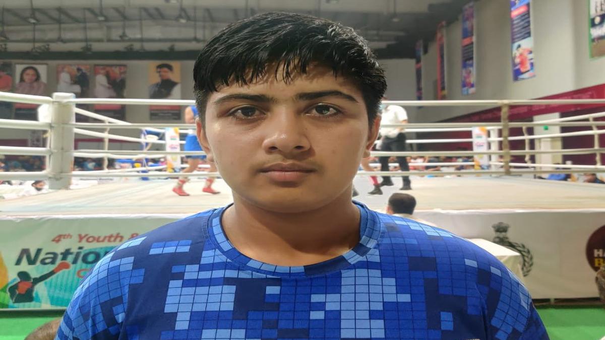 Youth Boxing Championship: Deepika beats world champ Alfiya Pathan, enters semis