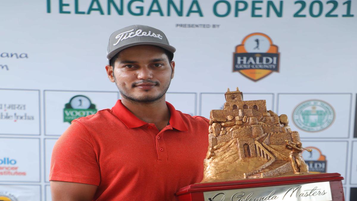 Gandas clinches the Golconda Masters 2021 title, wins his maiden professional trophy