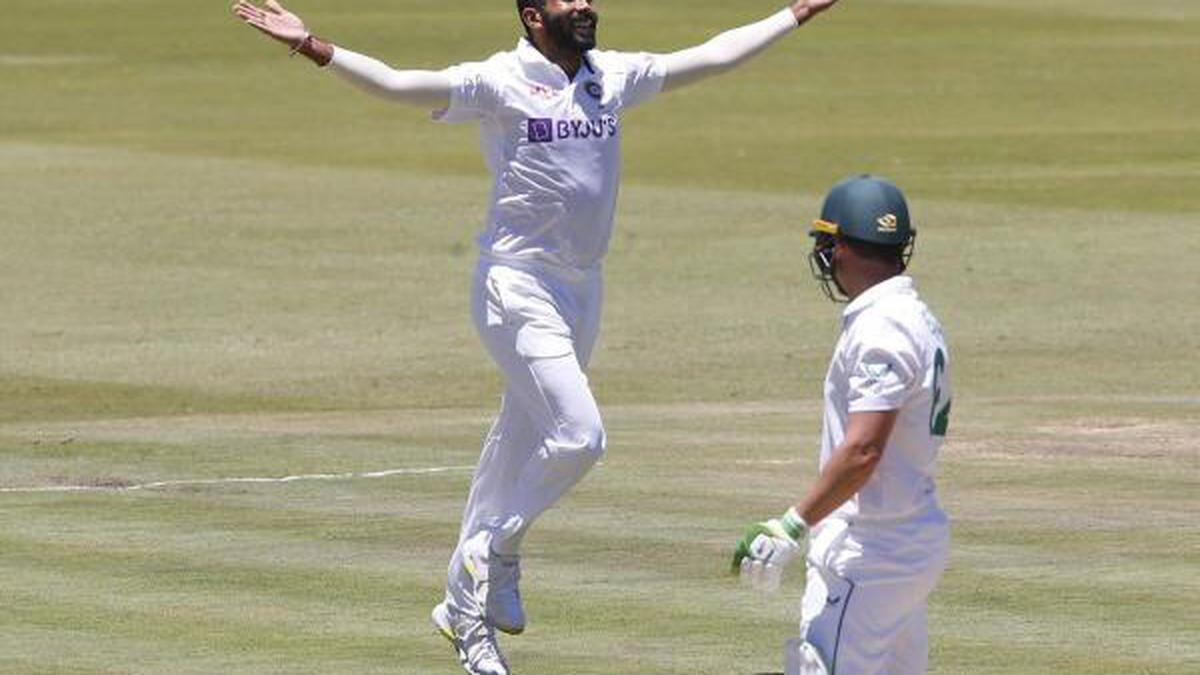 Sports News: India vs South Africa LIVE Score, 1st Test Day 3: Shami gets Petersen after lunch