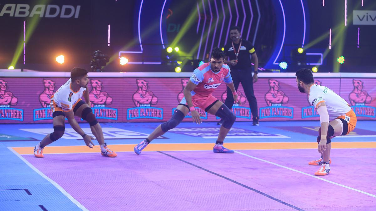 Pro Kabaddi PKL: Arjun Deshwal powers Jaipur Pink Panthers to win over  Puneri Paltan - Sportstar