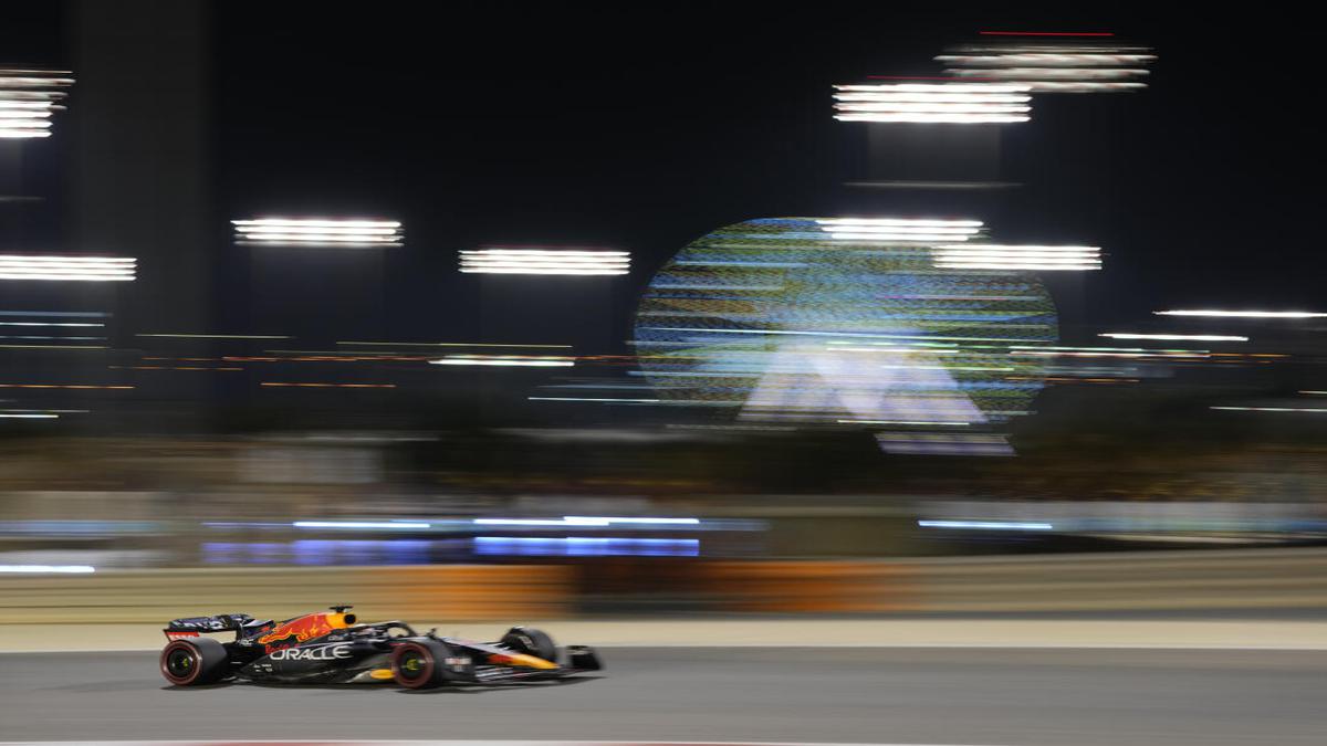 #SportsNews: Formula One: Champion Verstappen sets the pace in Bahrain practice