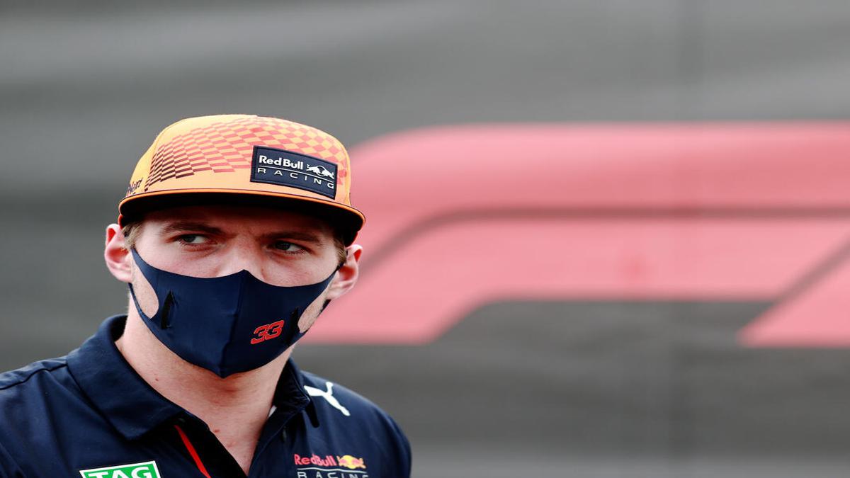 Verstappen unhappy with Pirelli blowout explanation