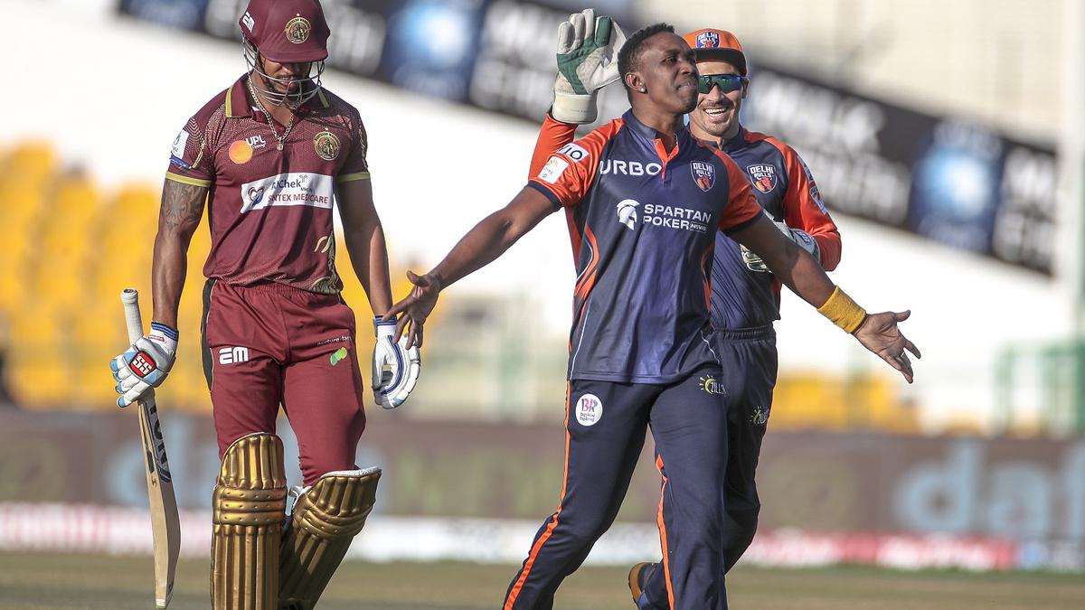 Abu Dhabi T10 League: Dwayne Bravo bowls Delhi Bulls to ...