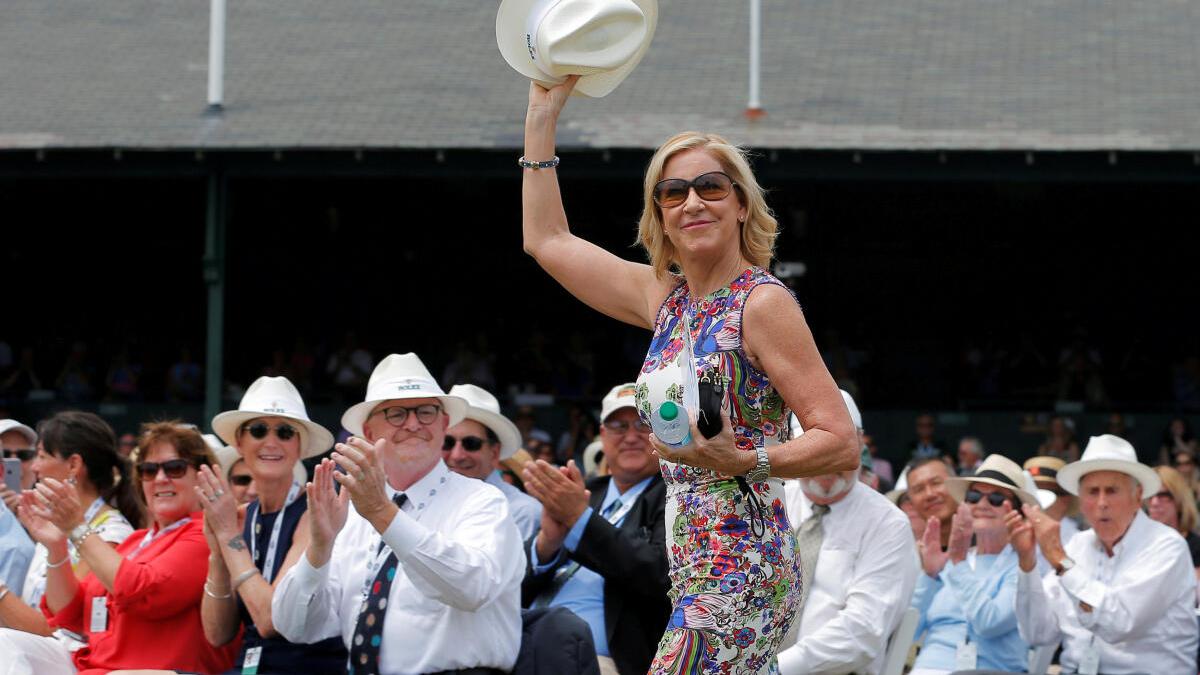 #SportsNews: Tennis Hall of Famer Chris Evert says she has ovarian cancer